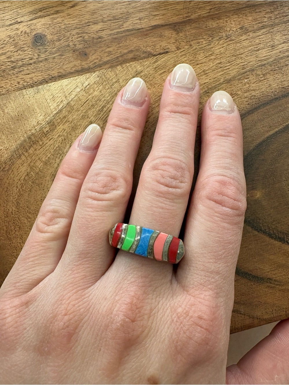 Vintage Colorful Sterling Silver With Striped Inlay Stones - Size 7.5 - Picture 3 of 14